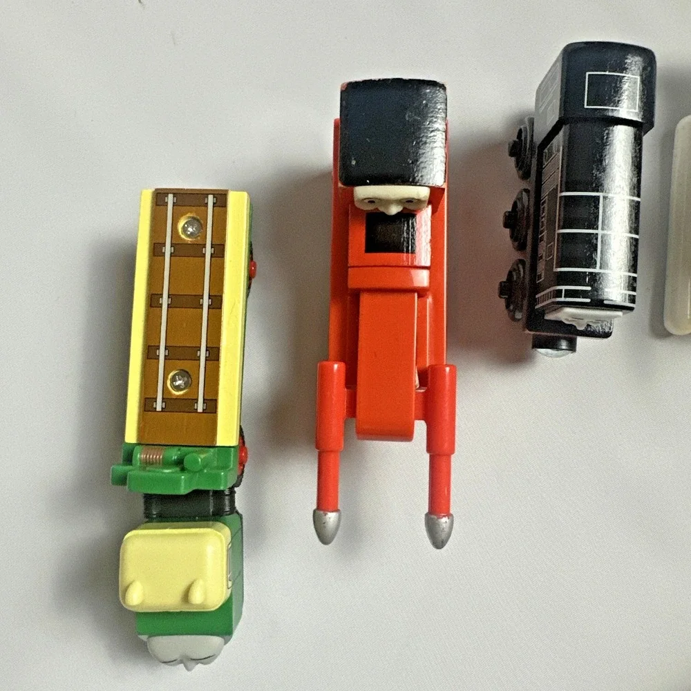 Thomas & Friends Wooden Train Set Lot Harold Thumper Diesel Madge Good Condition